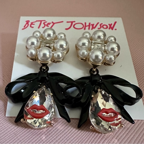 Betsey Johnson Pearly Bow Crystal Earrings - Picture 3 of 5